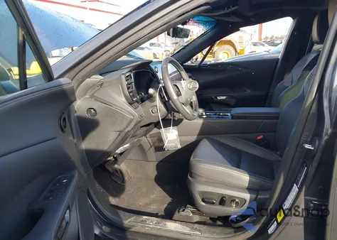 2024 Lexus Rx 350H Premium Plus z USA, uszkodzony, nr VIN 2T2BBMCA5RC049286